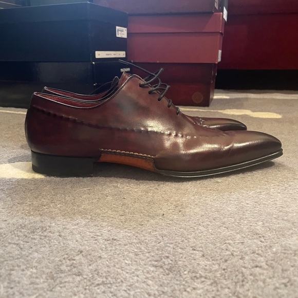 Men’s designer dress shoes rarely worn lamb skin leather